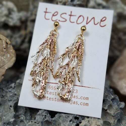 Rama natural metalizada de Tamariz - Pendientes fusión baño de oro, plata y cobre